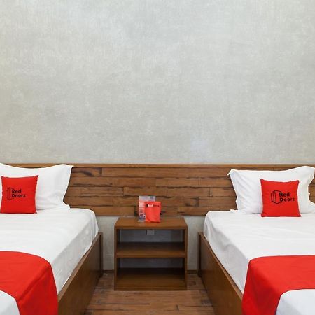 Reddoorz Near Baluran National Park Pandean Exterior foto