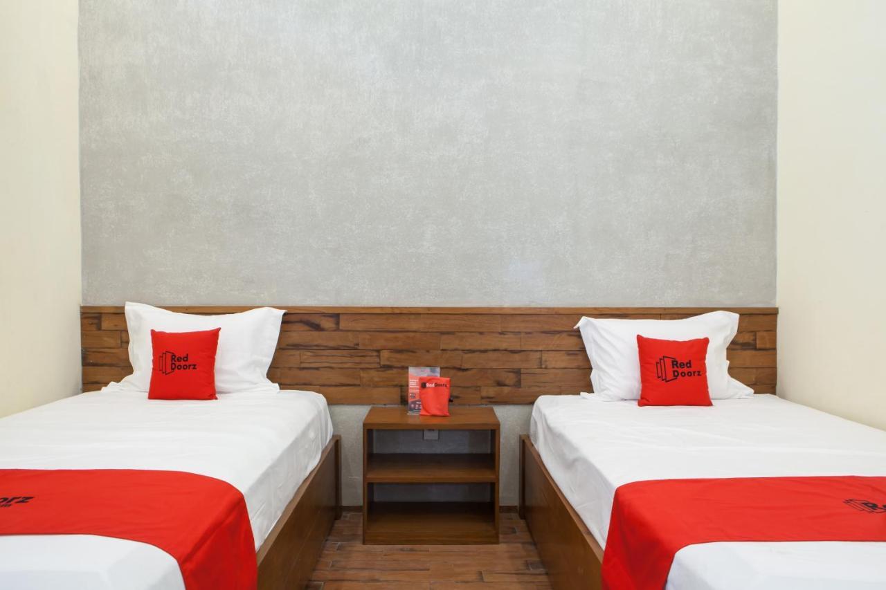 Reddoorz Near Baluran National Park Pandean Exterior foto