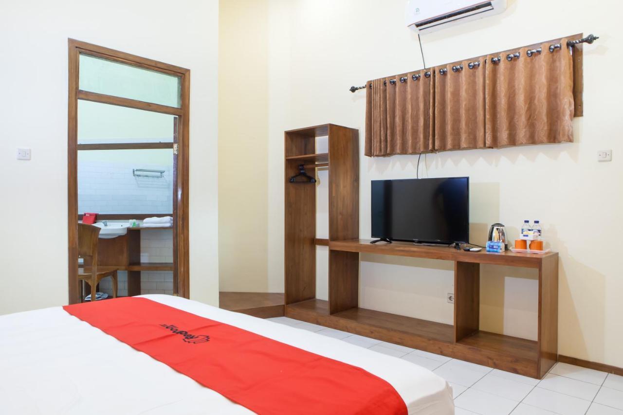Reddoorz Near Baluran National Park Pandean Exterior foto