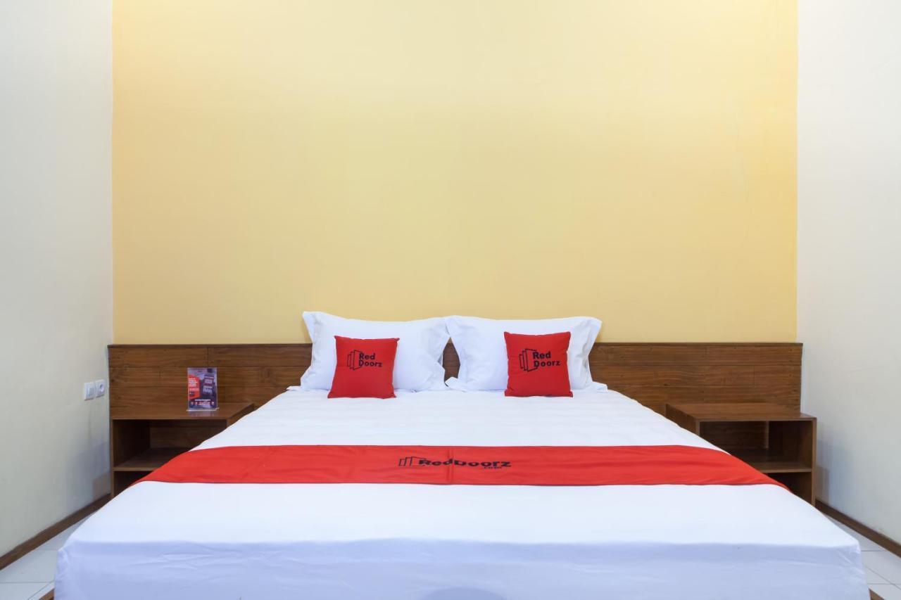 Reddoorz Near Baluran National Park Pandean Exterior foto