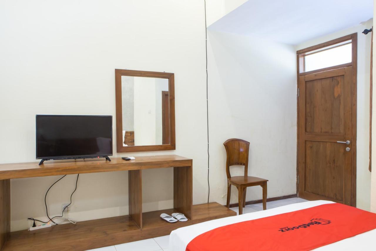 Reddoorz Near Baluran National Park Pandean Exterior foto