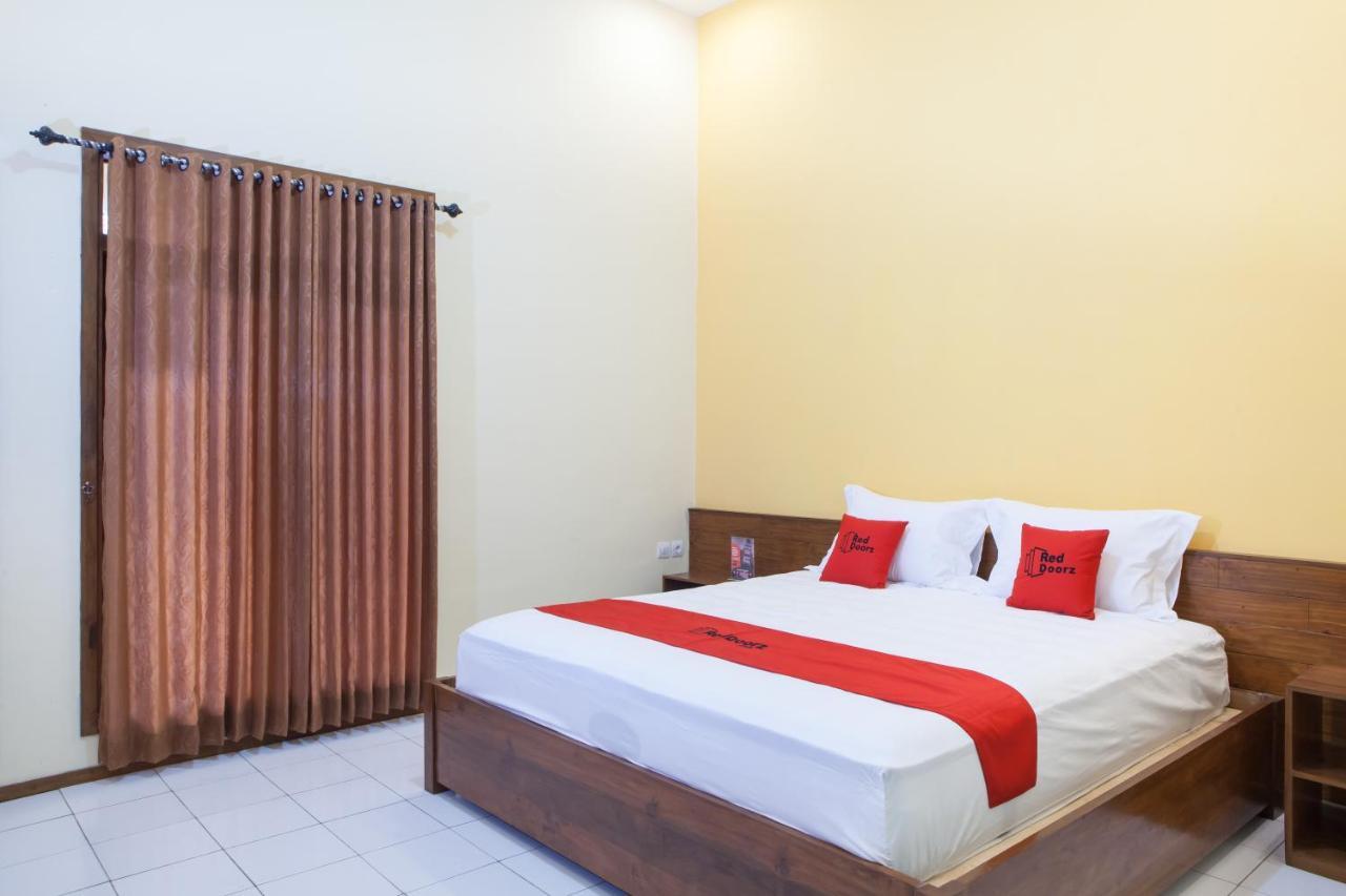 Reddoorz Near Baluran National Park Pandean Exterior foto